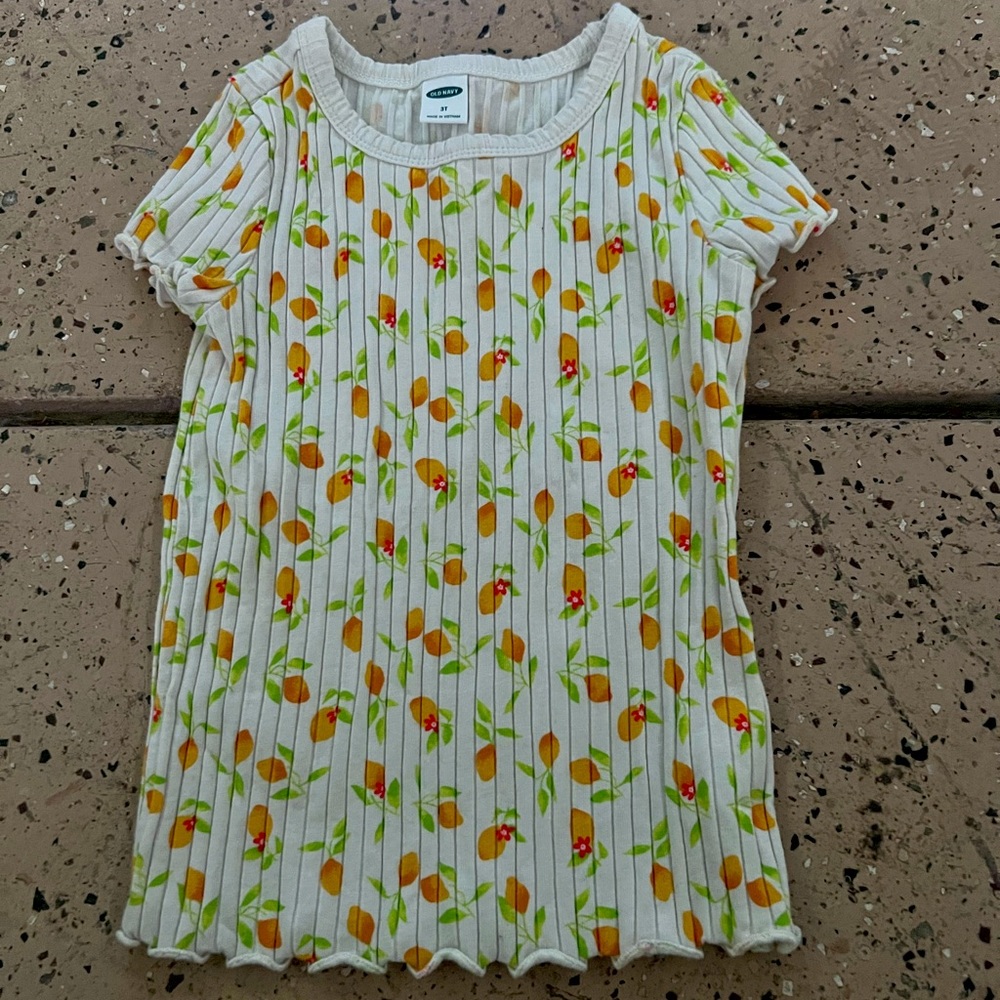 Super cute scrunch t-shirt!